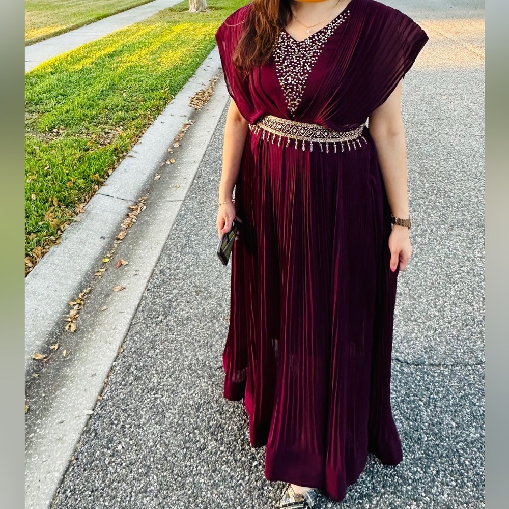 Stunning Wine Pleated Gown - Size L